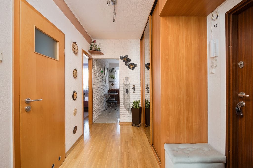 Mieszkanie 2 pokojowe na Sprzedaż