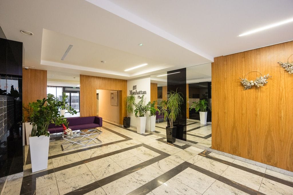 Lokal użytkowy  pokojowe na Sprzedaż