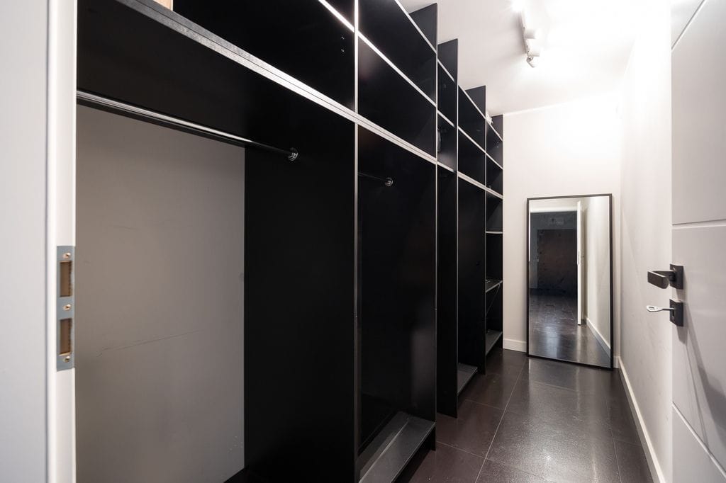 Lokal użytkowy  pokojowe na Sprzedaż