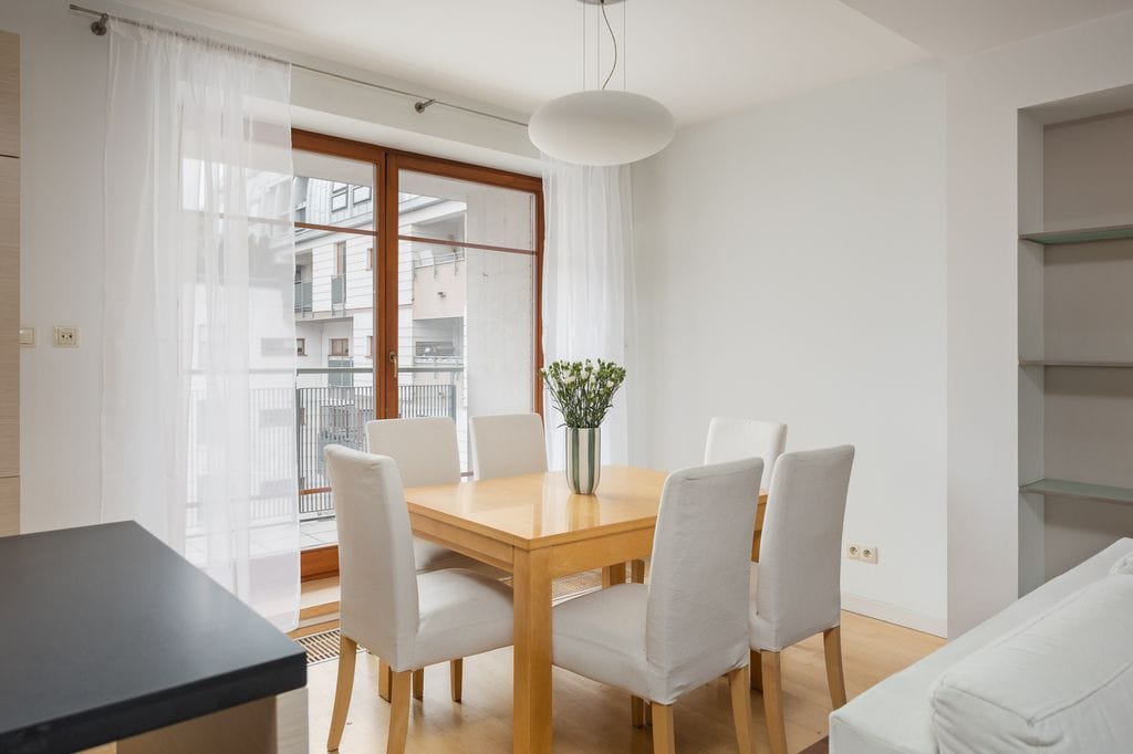 Mieszkanie 4 pokojowe na Sprzedaż