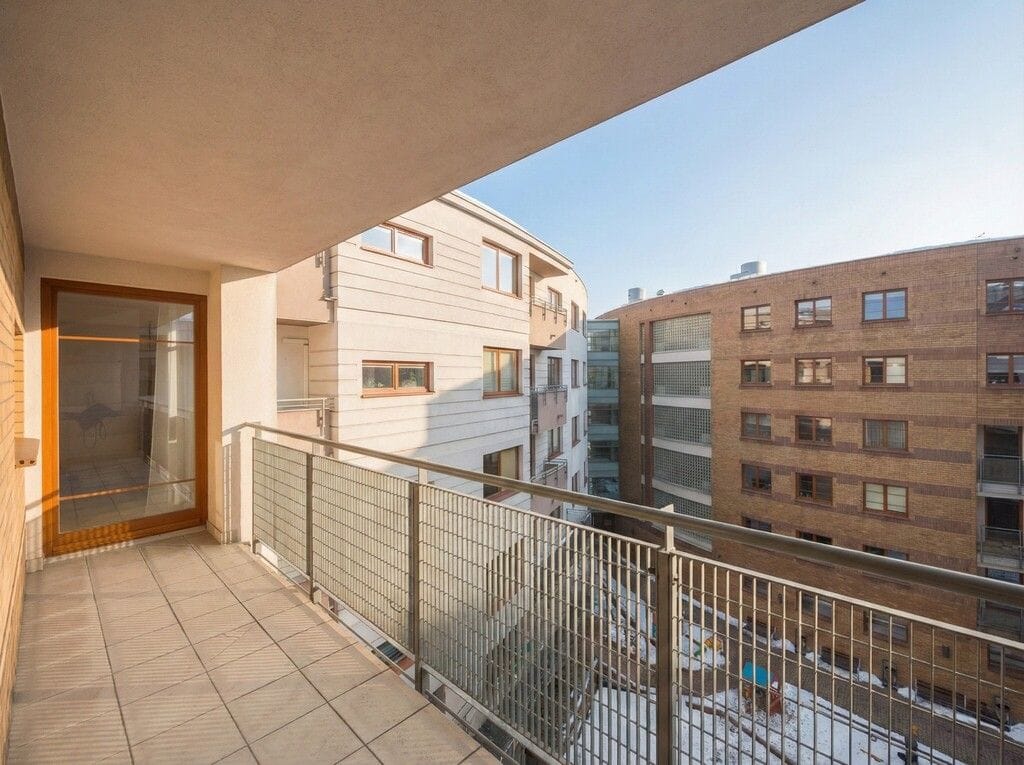 Mieszkanie 4 pokojowe na Sprzedaż