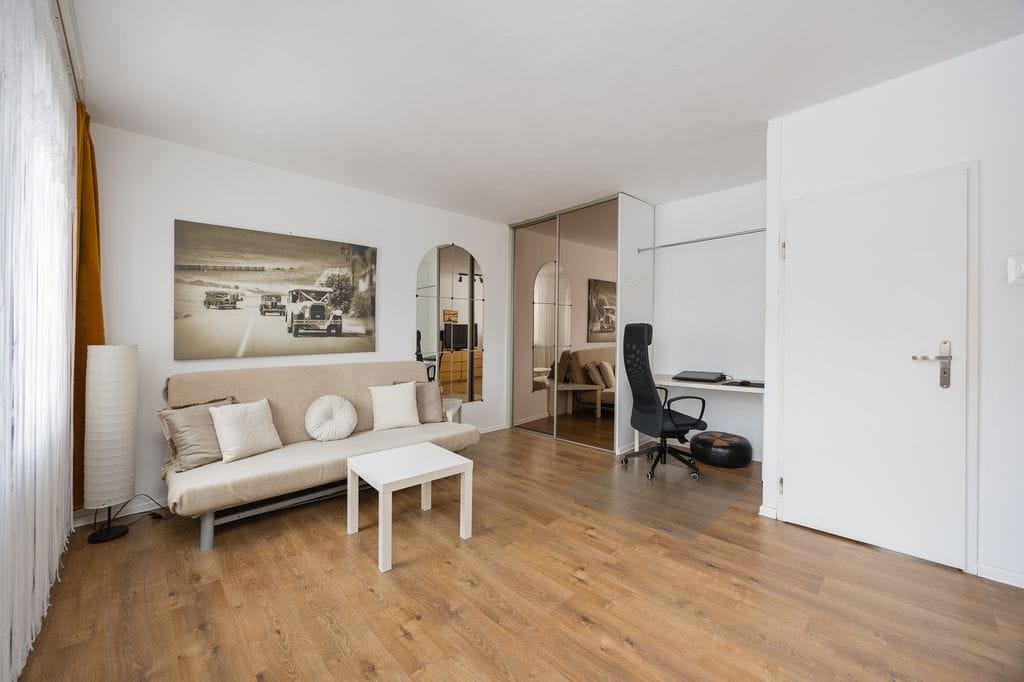 Mieszkanie 4 pokojowe na Sprzedaż