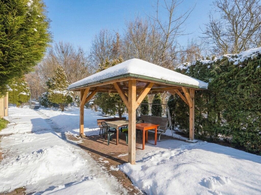 Dom 4 pokojowe na Sprzedaż