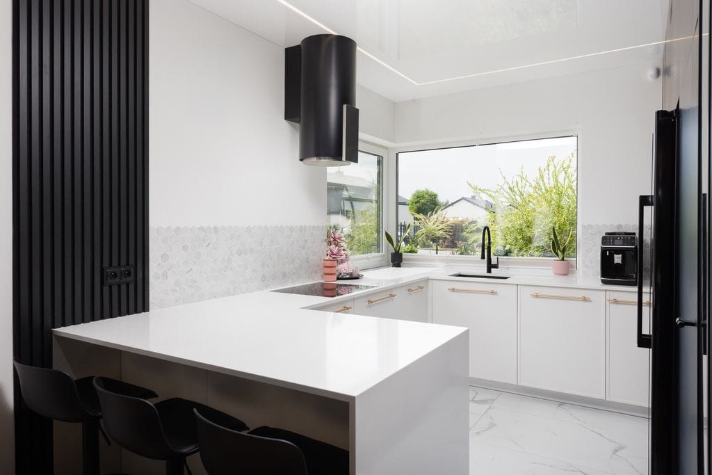 Dom 4 pokojowe na Sprzedaż