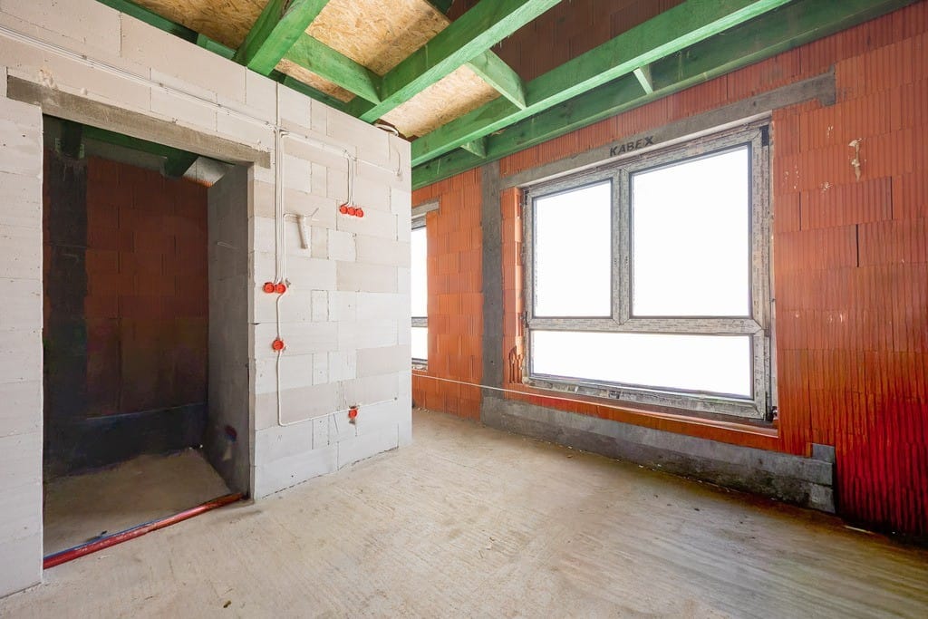 Dom 4 pokojowe na Sprzedaż