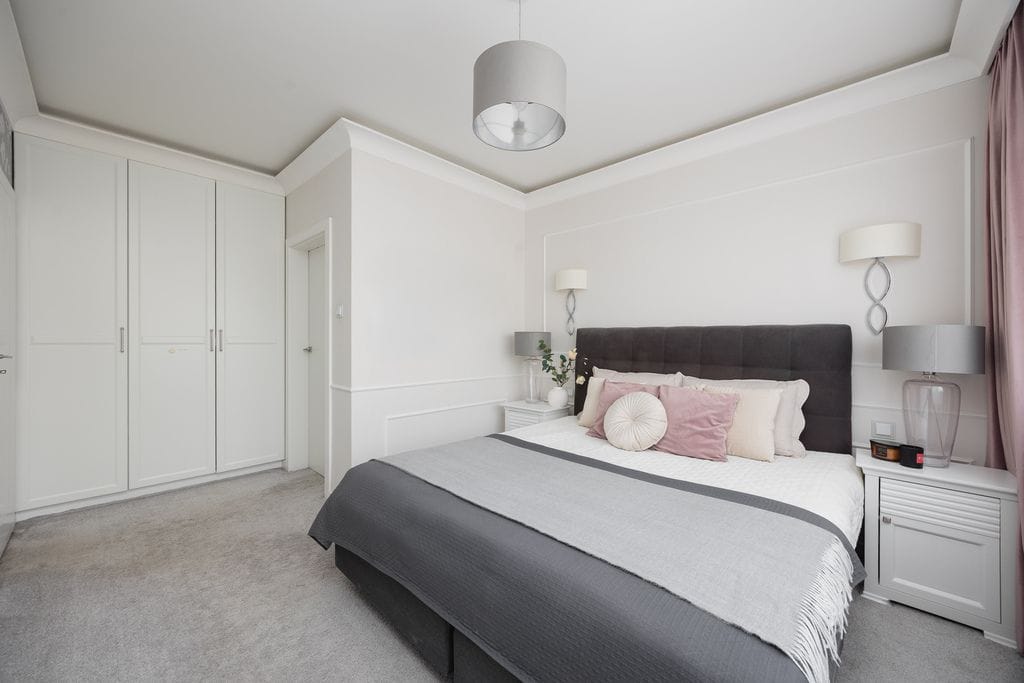 Mieszkanie 4 pokojowe na Sprzedaż