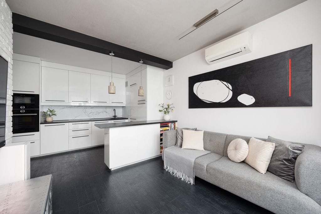 Mieszkanie 3 pokojowe na Sprzedaż