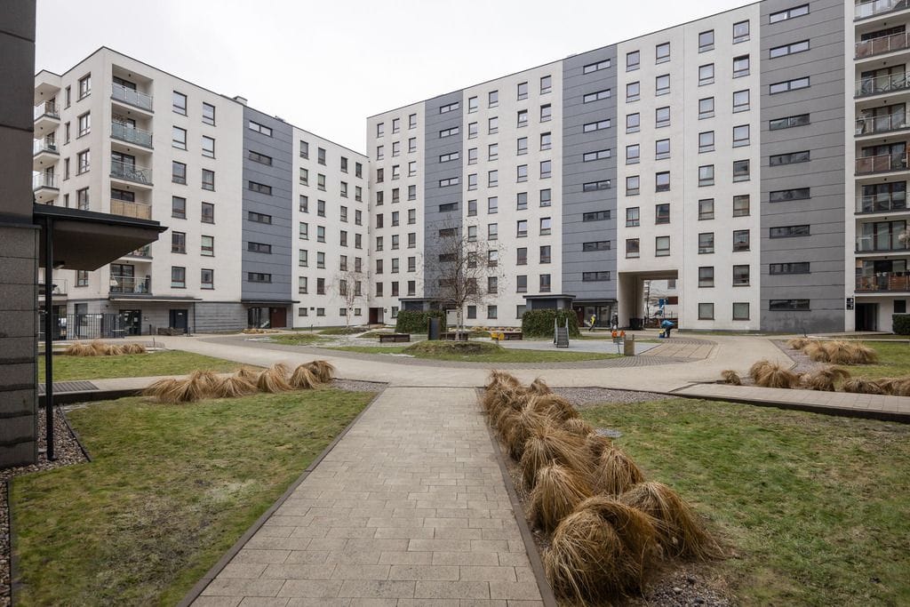 Mieszkanie 3 pokojowe na Sprzedaż