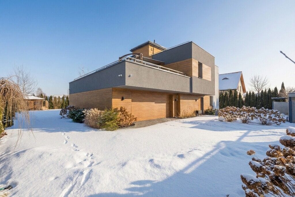 Dom 6 pokojowe na Sprzedaż