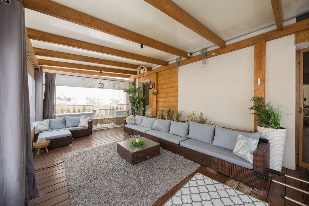 Dom 6 pokojowe na Sprzedaż