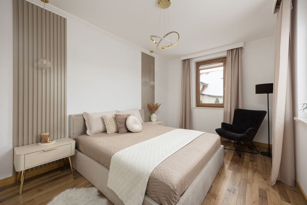 Dom 6 pokojowe na Sprzedaż