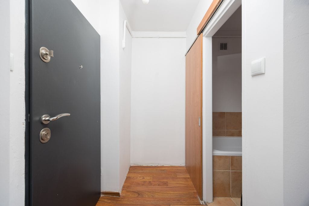 Mieszkanie 1 pokojowe na Sprzedaż