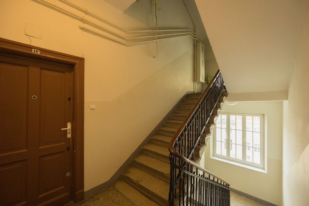 Mieszkanie 1 pokojowe na Sprzedaż