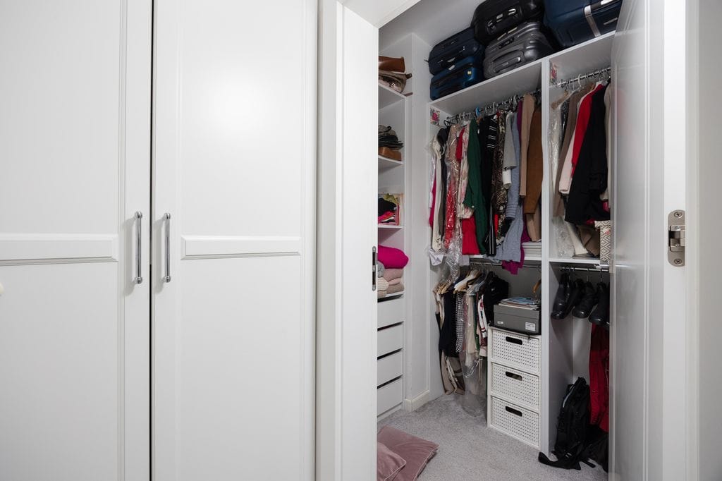 Mieszkanie 4 pokojowe na Sprzedaż