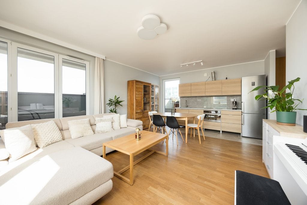 Mieszkanie 4 pokojowe na Sprzedaż