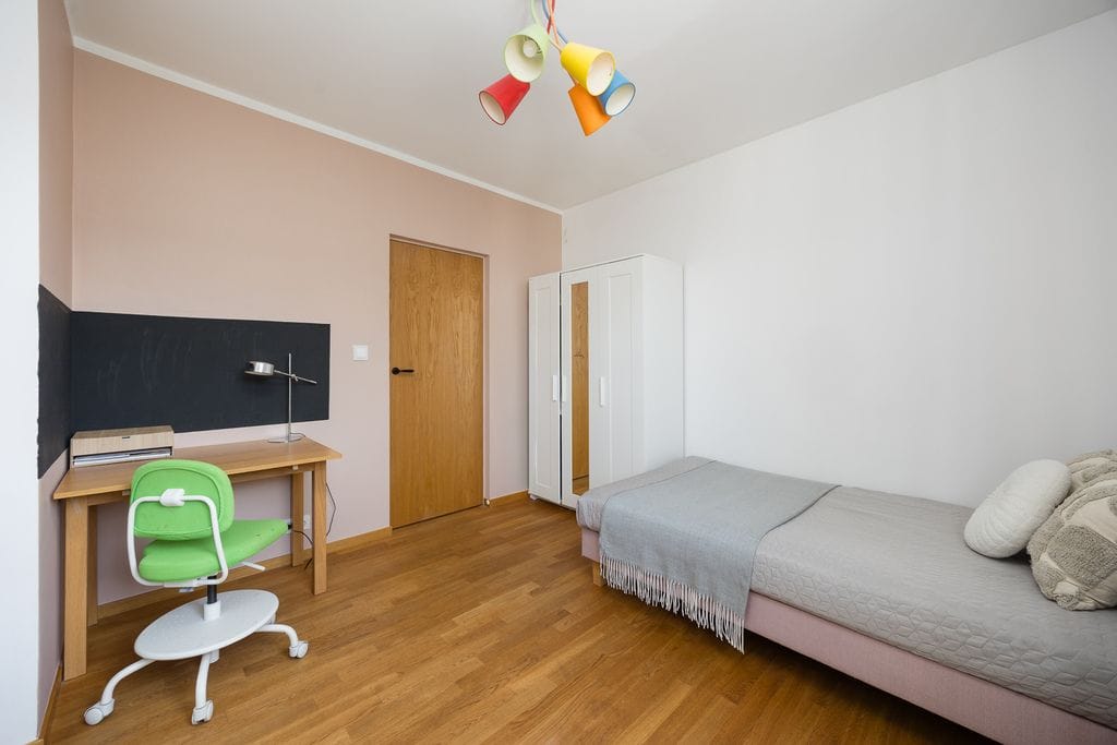 Mieszkanie 4 pokojowe na Sprzedaż