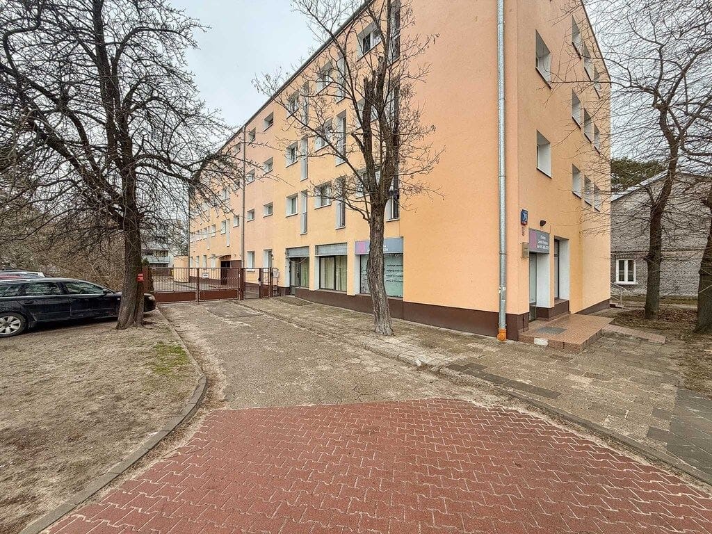 Lokal użytkowy  pokojowe na Sprzedaż