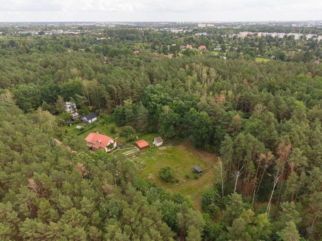 Działka  pokojowe na Sprzedaż