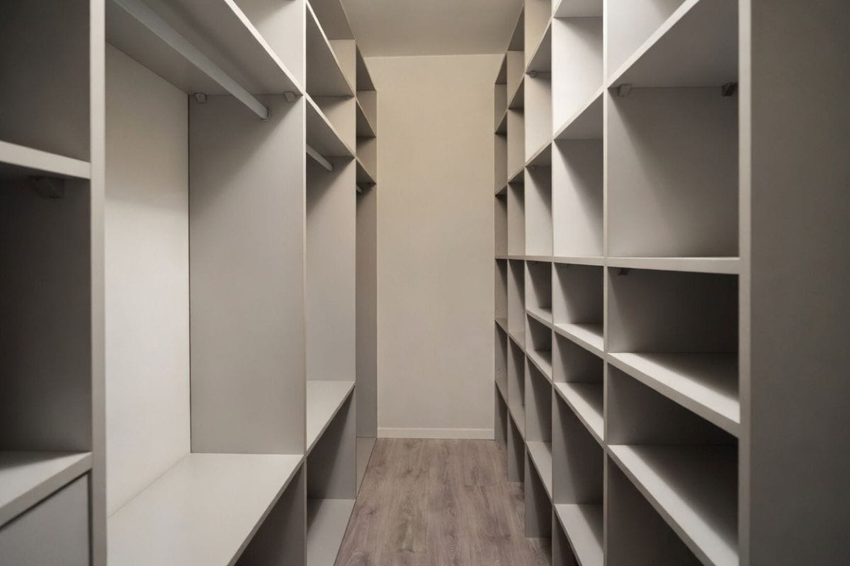 Mieszkanie 4 pokojowe na Sprzedaż