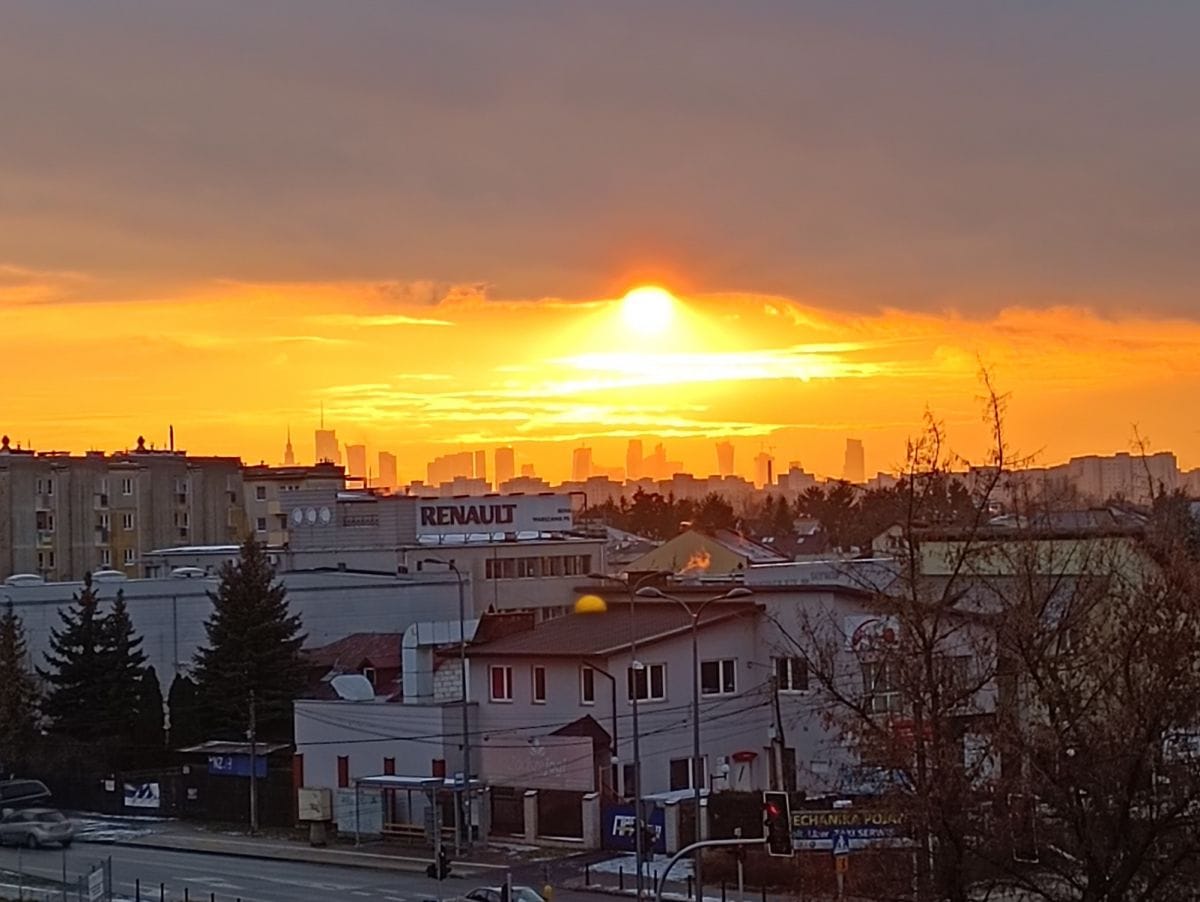 Mieszkanie 4 pokojowe na Sprzedaż
