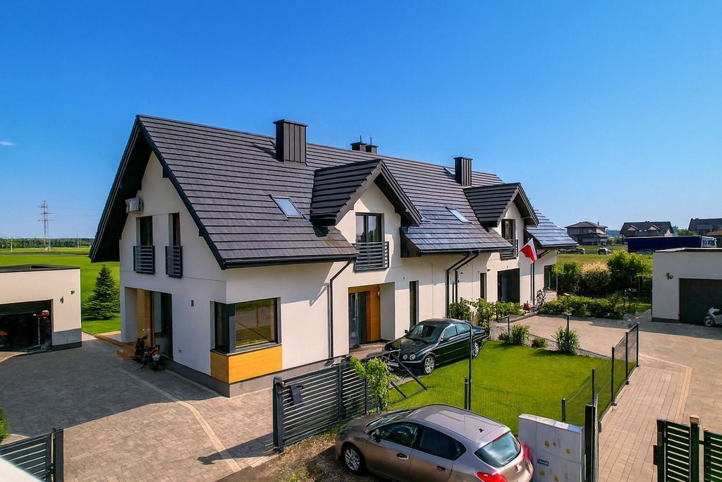 Dom 5 pokojowe na Sprzedaż