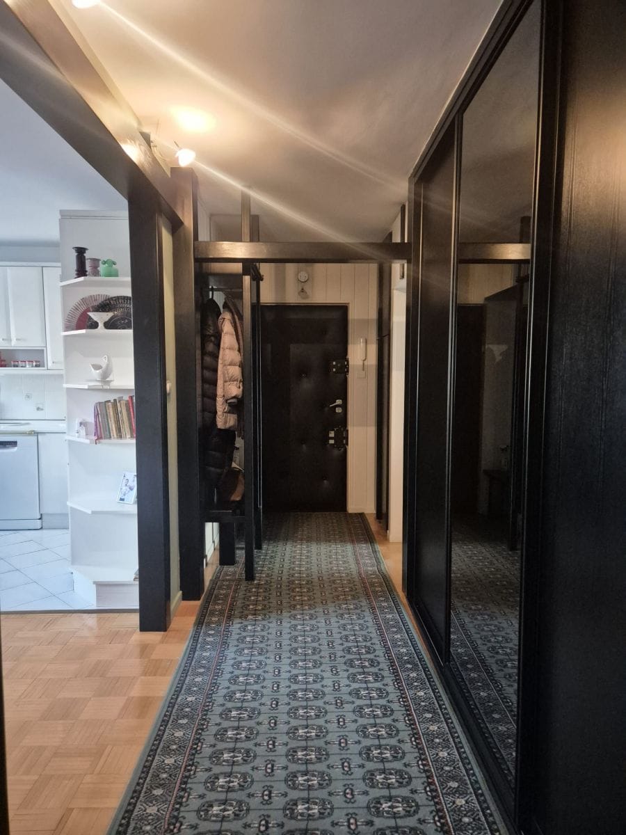 Mieszkanie 3 pokojowe na Sprzedaż