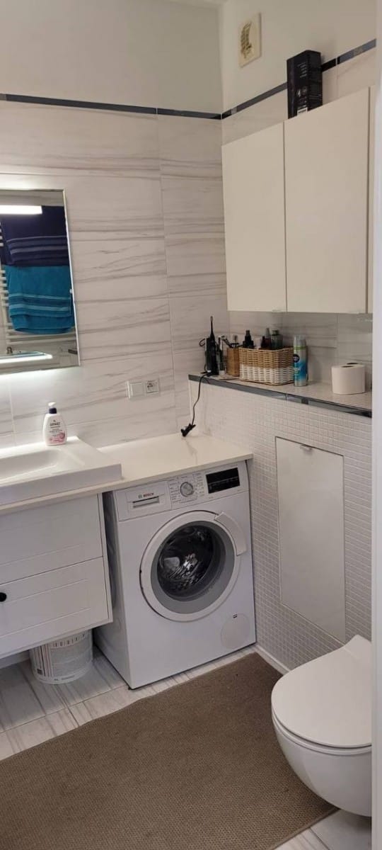 Mieszkanie 4 pokojowe na Wynajem