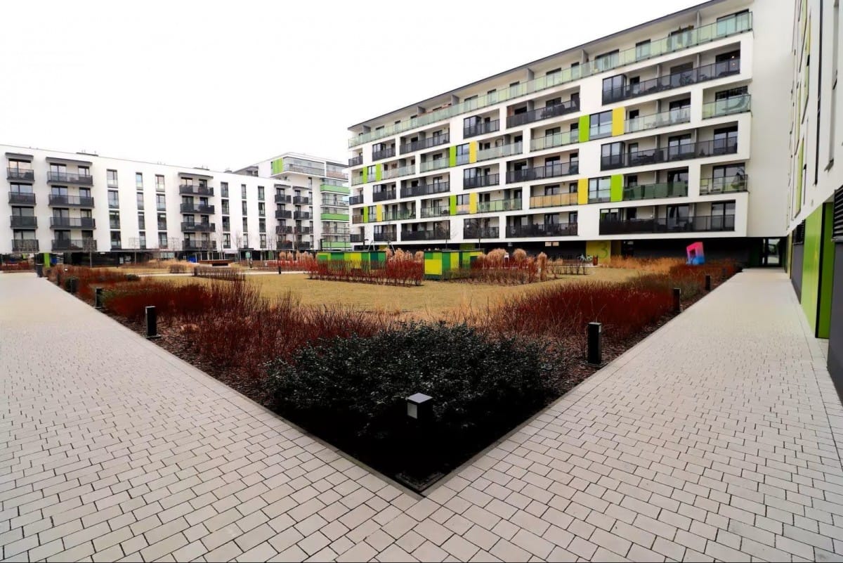 Mieszkanie 4 pokojowe na Wynajem