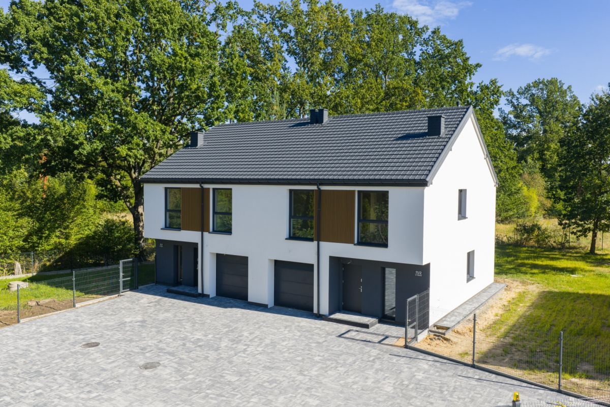 Dom 5 pokojowe na Sprzedaż