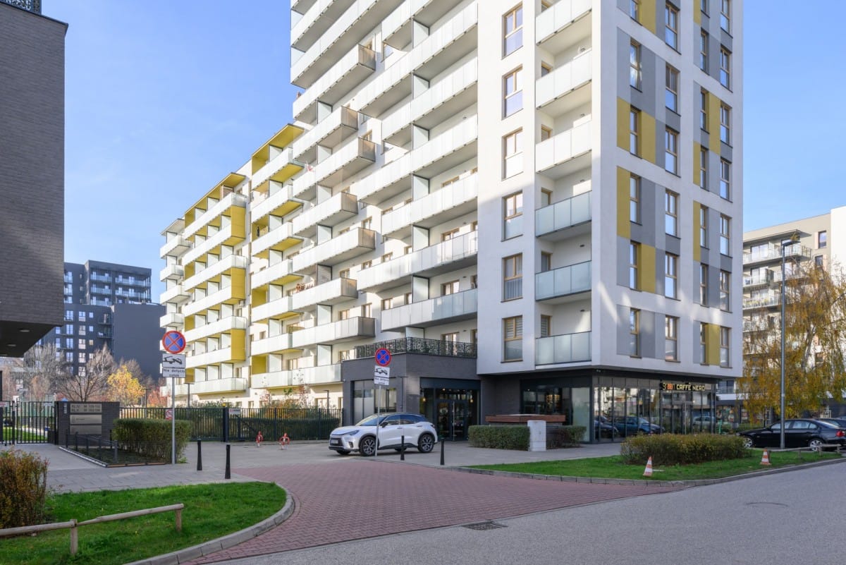 Mieszkanie 4 pokojowe na Sprzedaż