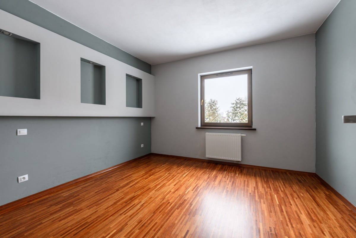 Dom 6 pokojowe na Sprzedaż