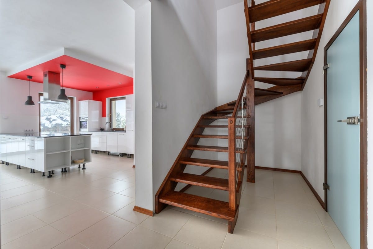 Dom 6 pokojowe na Sprzedaż