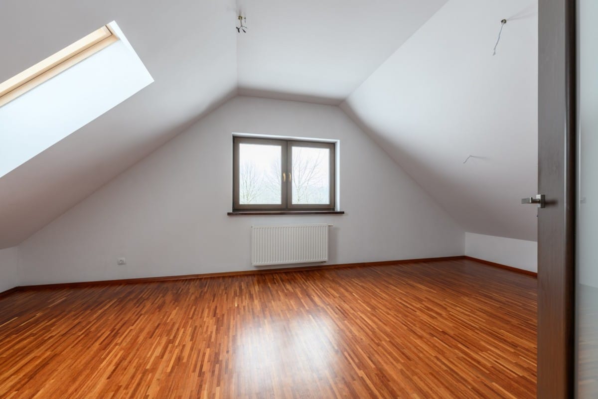 Dom 6 pokojowe na Sprzedaż