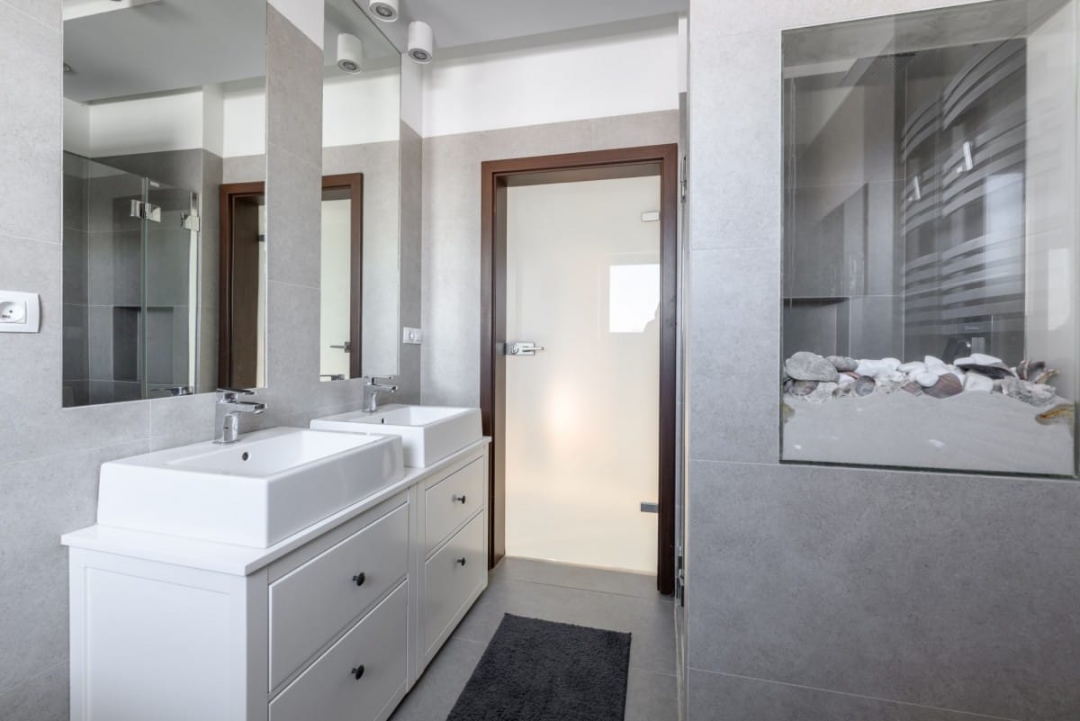 Dom 6 pokojowe na Sprzedaż