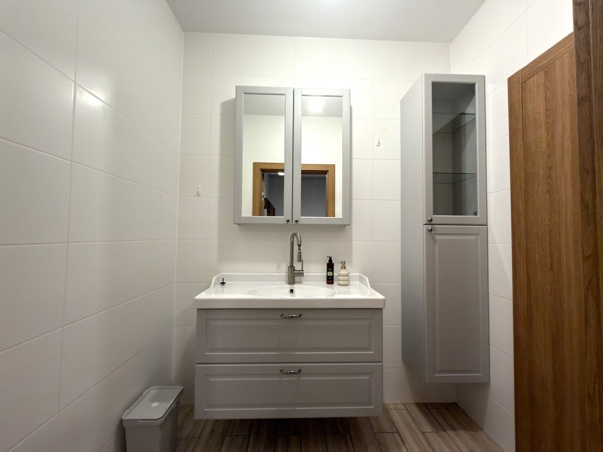 Lokal użytkowy  pokojowe na Wynajem