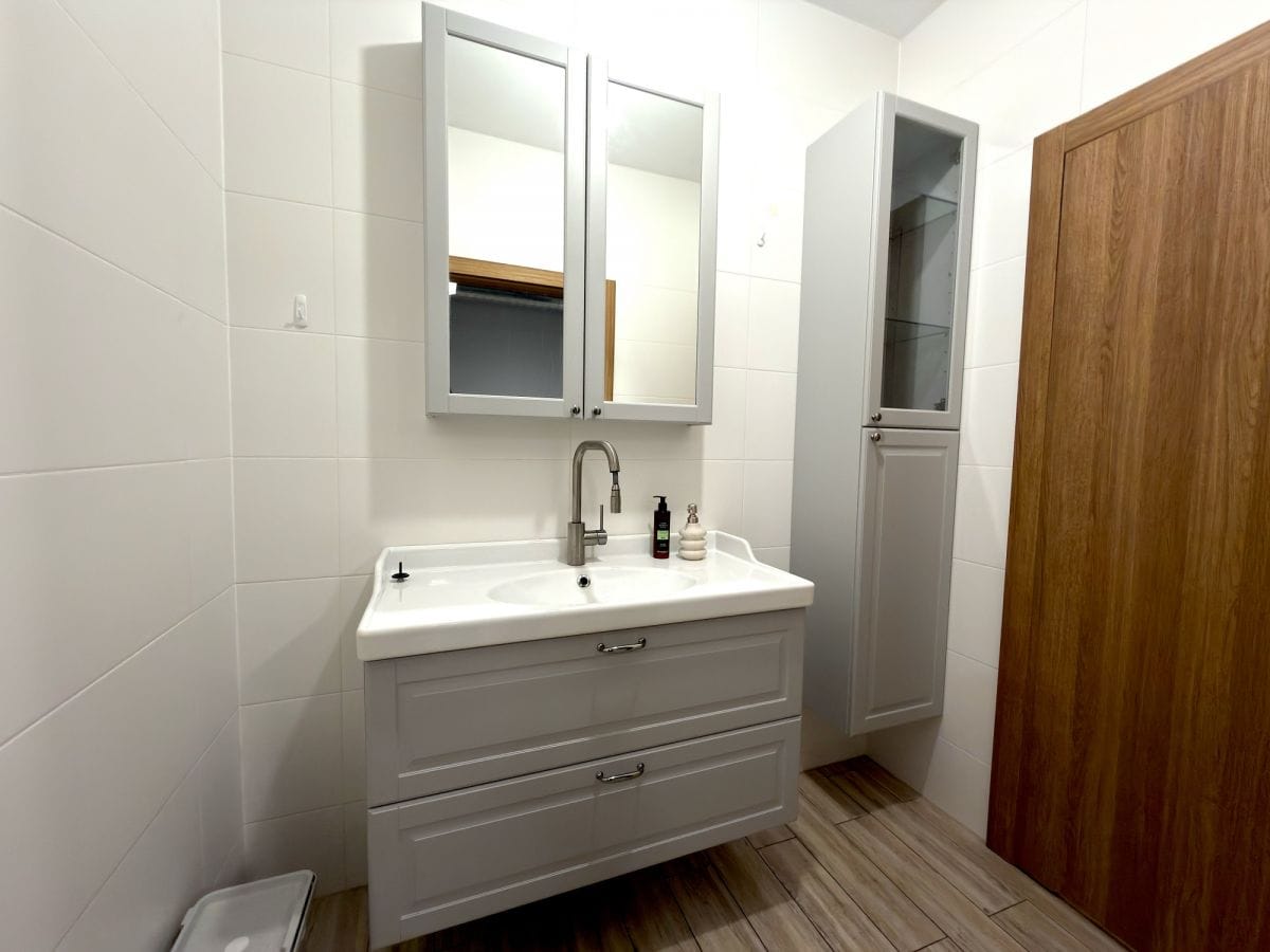 Lokal użytkowy  pokojowe na Wynajem