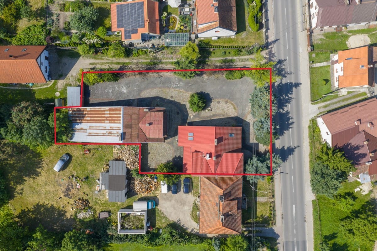 Dom 5 pokojowe na Sprzedaż