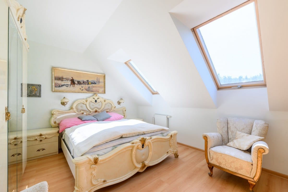 Dom 5 pokojowe na Sprzedaż