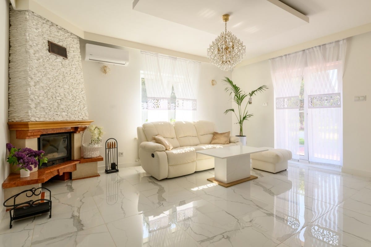 Dom 5 pokojowe na Sprzedaż