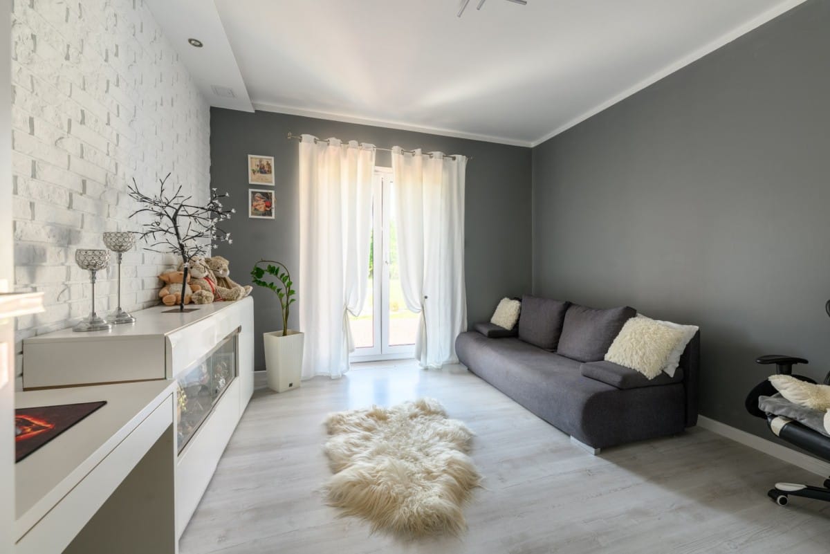 Dom 5 pokojowe na Sprzedaż