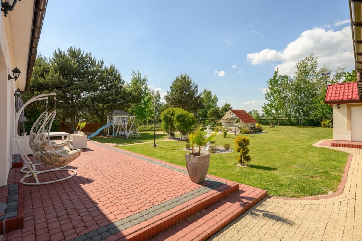 Dom 5 pokojowe na Sprzedaż