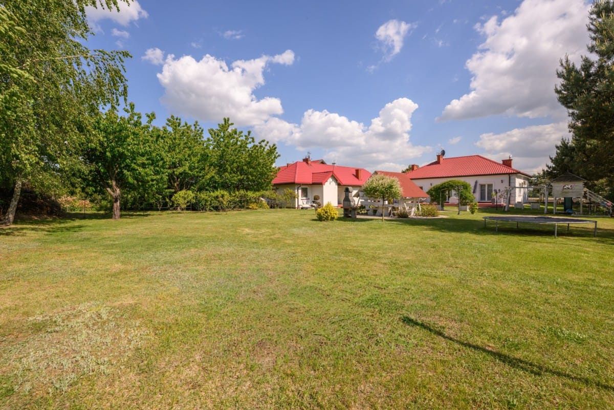 Dom 5 pokojowe na Sprzedaż