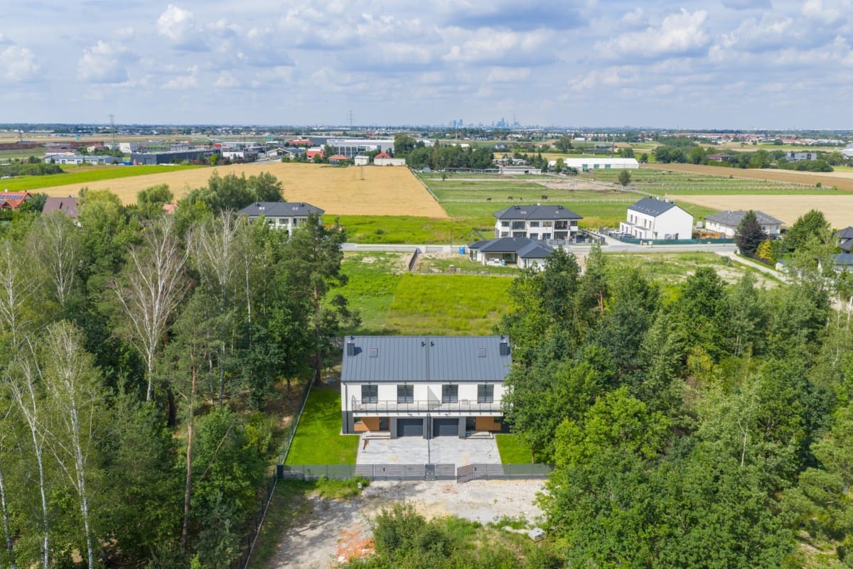 Dom 5 pokojowe na Sprzedaż