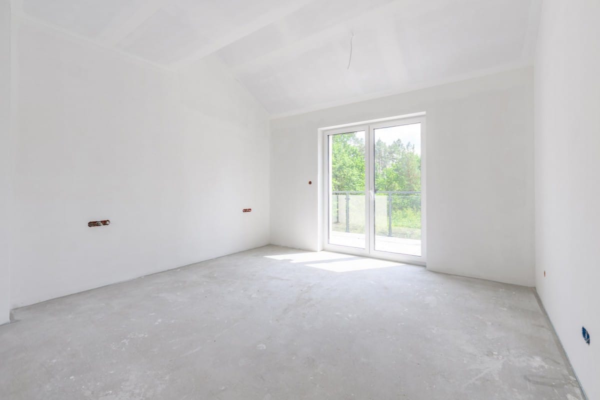 Dom 5 pokojowe na Sprzedaż