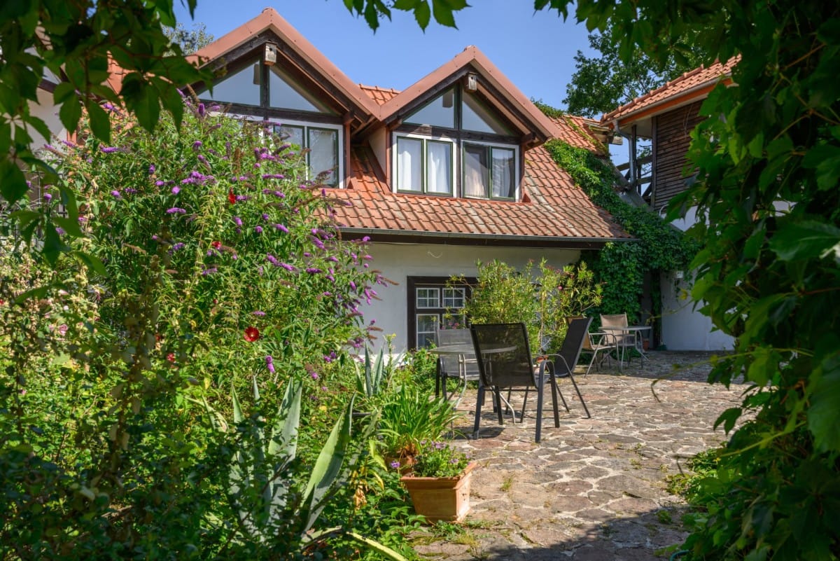 Lokal użytkowy  pokojowe na Sprzedaż