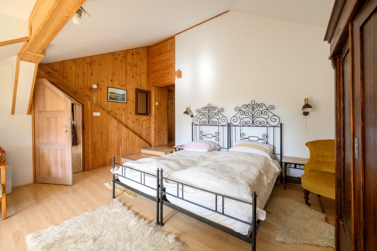 Lokal użytkowy  pokojowe na Sprzedaż