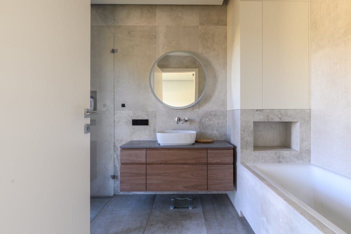 Dom 5 pokojowe na Sprzedaż