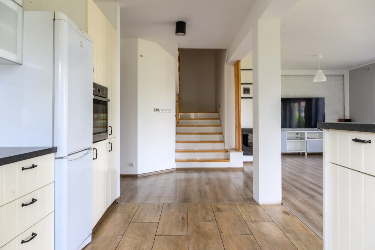 Dom 5 pokojowe na Sprzedaż