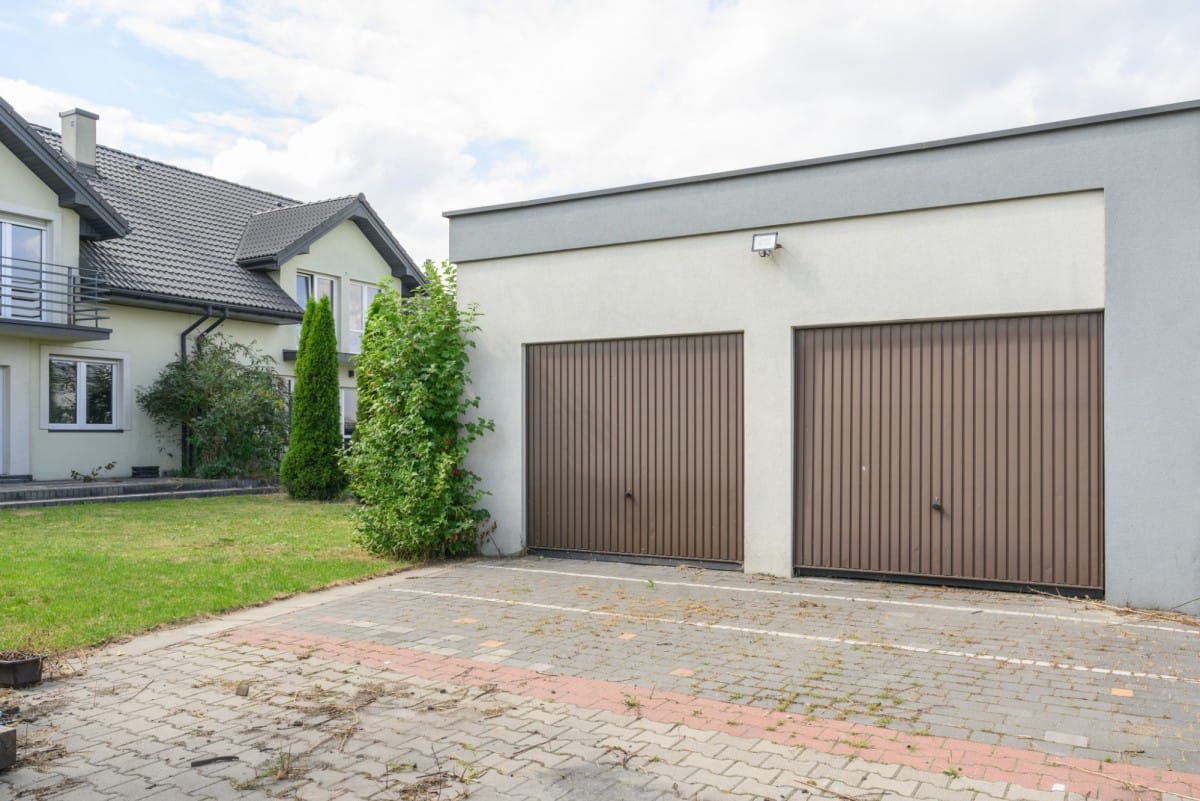 Dom 5 pokojowe na Sprzedaż