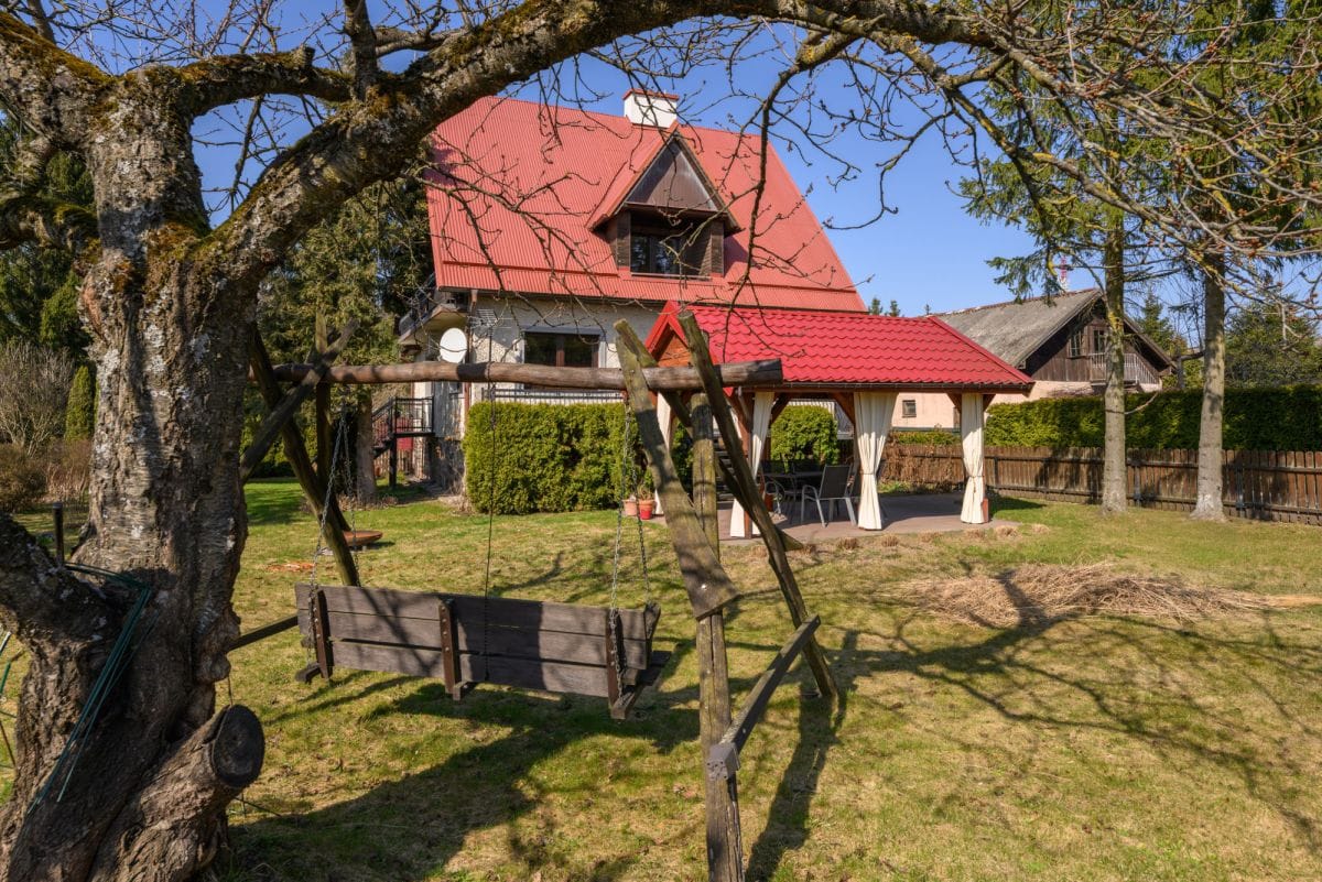 Dom 5 pokojowe na Sprzedaż